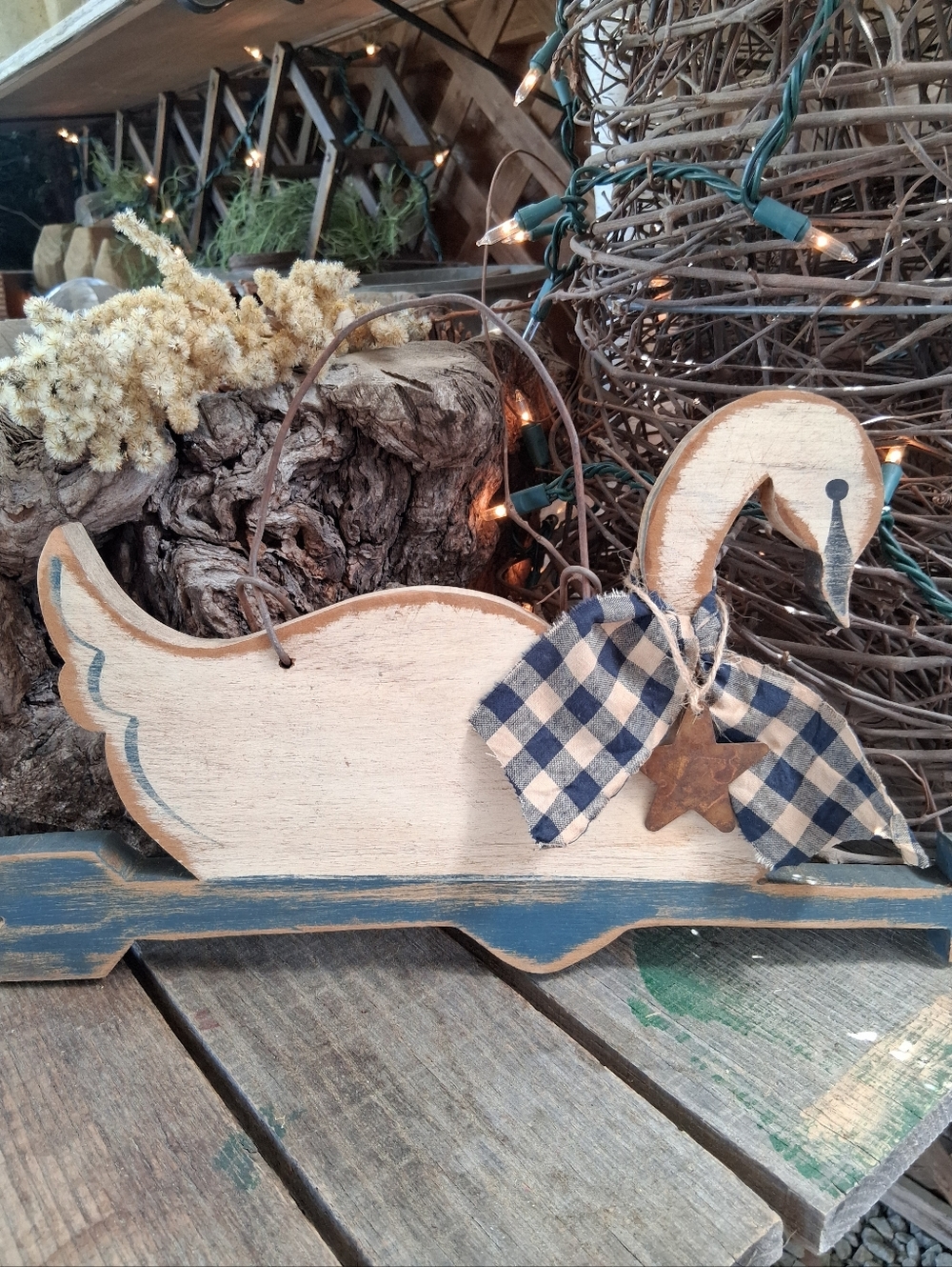 Primitive Folk Art (Blue)